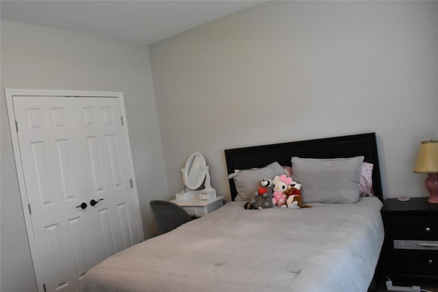 bedroom with a closet