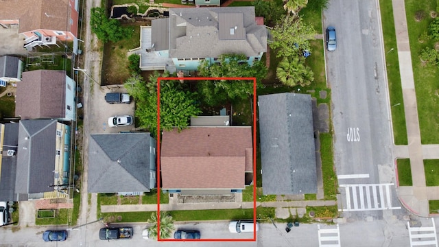 805 10th St, Galveston, TX 77550 - bird's eye view with a residential view