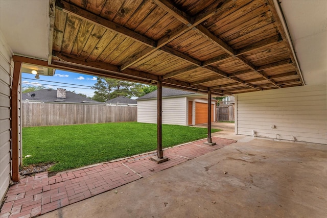 2611 Teague Rd, Houston, TX 77080 - view of patio / terrace featuring a fenced backyard and an outdoor structure