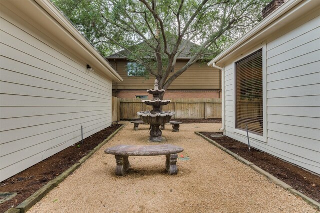 714 Last Arrow Dr, Houston, TX 77079 - view of yard featuring fence