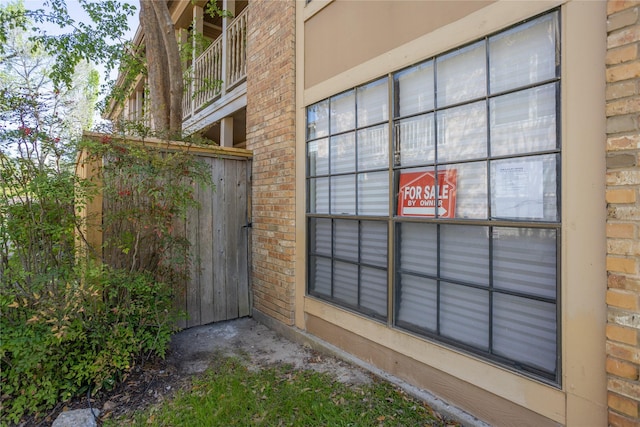 1311 Antoine Dr Unit 245, Houston, TX 77055 - details featuring brick siding