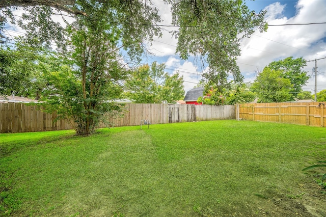 409 24th Ave N, Texas City, TX 77590 - view of fenced backyard