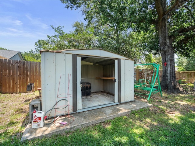 11602 Stone Bridge Dr, Houston, TX 77064 - view of shed with a fenced backyard