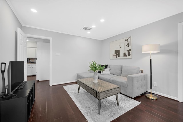 living area with crown molding, baseboards, recessed lighting, and dark wood-style flooring