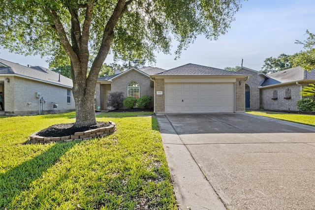 11911 Belle Ct, Pinehurst, TX 77362