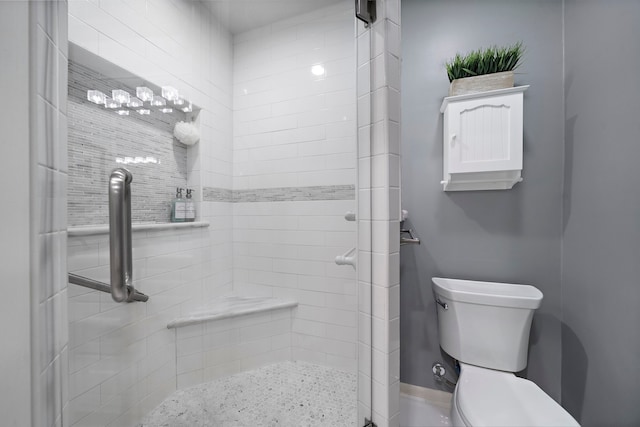 8944 Chatsworth Dr, Houston, TX 77024 - full bath featuring a shower stall and toilet