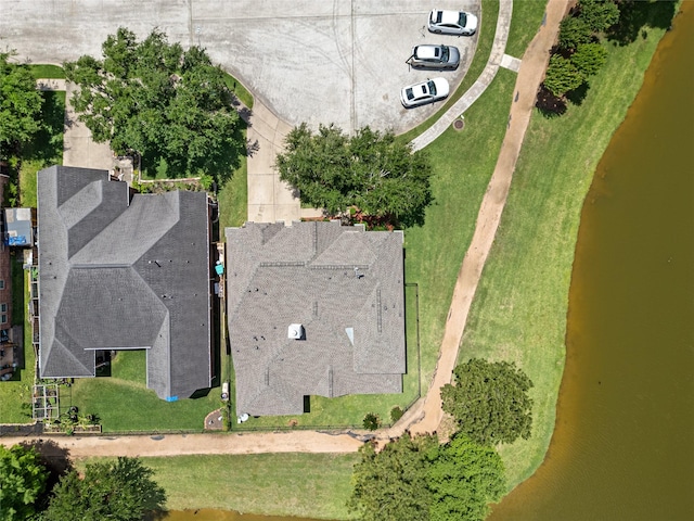 2513 Crestmoon Ct, Houston, TX 77089 - bird's eye view featuring a water view