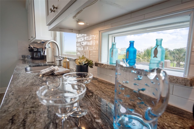 4413 Strand Ave, Port Bolivar, TX 77650 - dining space with plenty of natural light