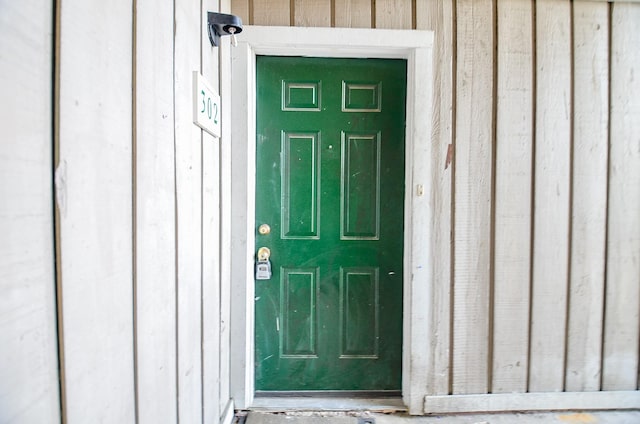 1950 Spenwick Dr Unit 302, Houston, TX 77055 - property entrance featuring board and batten siding