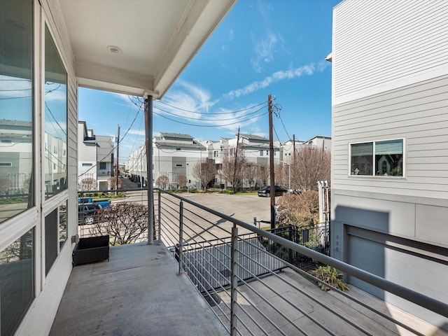 302 Eado Park Cir, Houston, TX 77020 - balcony with a residential view