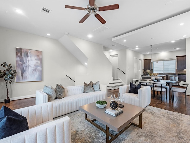 302 Eado Park Cir, Houston, TX 77020 - living area with a ceiling fan, recessed lighting, wood finished floors, and visible vents
