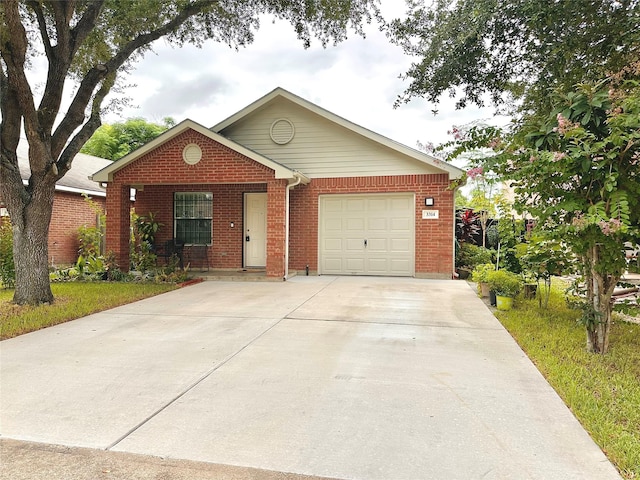 3314 Boynton Dr, Houston, TX 77045 - photo 2