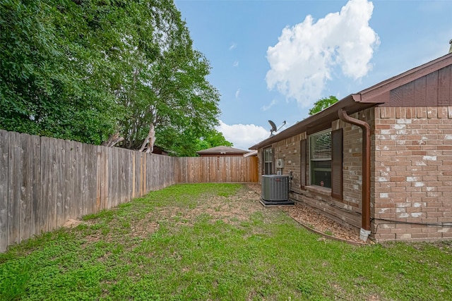 19944 Mountain Dale Dr, Cypress, TX 77433 - view of yard featuring central air condition unit