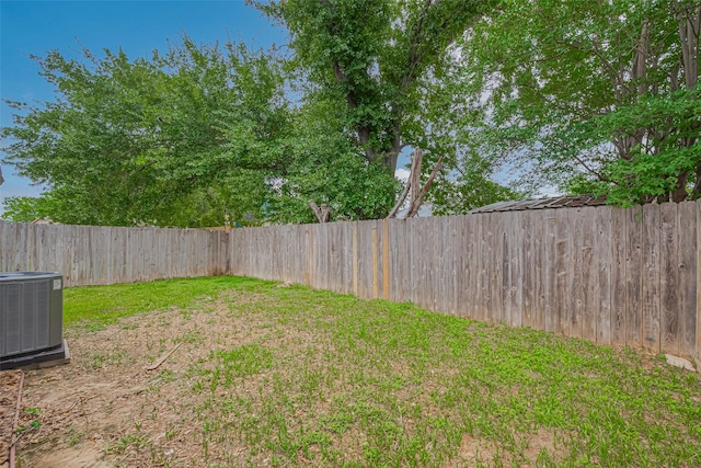 19944 Mountain Dale Dr, Cypress, TX 77433 - view of yard featuring central AC unit