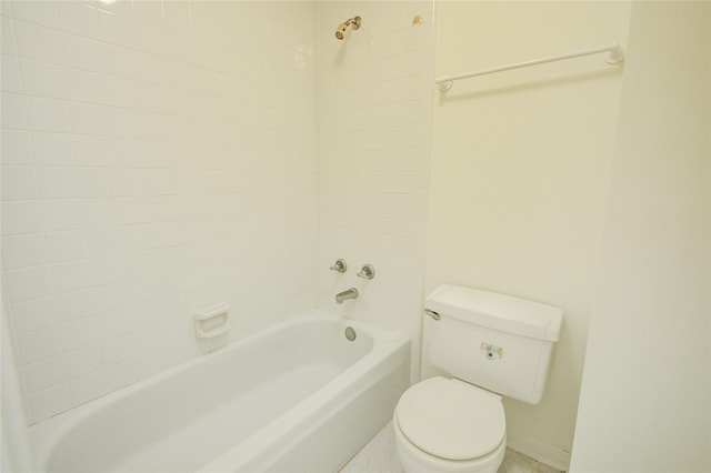 16 Treverstone Ct, Sugar Land, TX 77479 - full bath featuring baseboards, bathtub / shower combination, and toilet