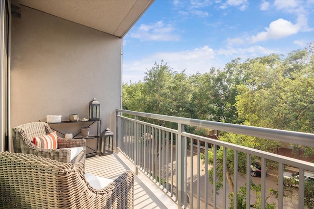 2207 Bancroft St Unit 301, Houston, TX 77027 - view of balcony