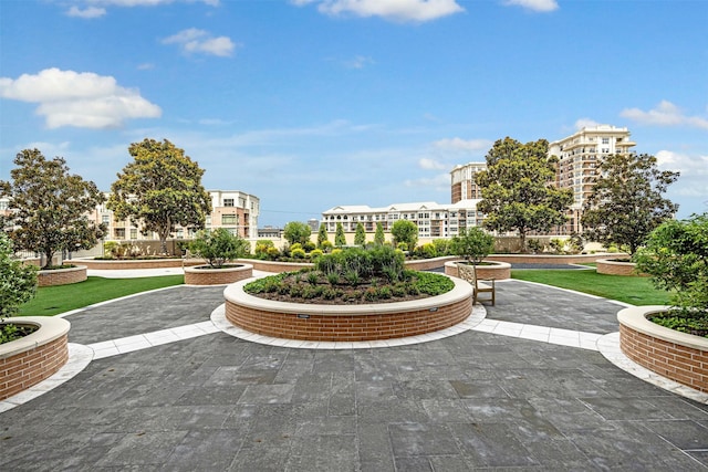 2207 Bancroft St Unit 301, Houston, TX 77027 - view of community