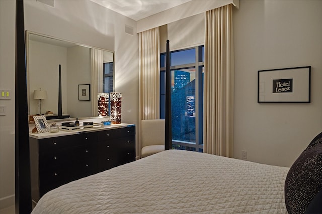 2207 Bancroft St Unit 301, Houston, TX 77027 - view of bedroom