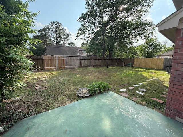 16319 Chimneystone Dr, Houston, TX 77095 - view of yard with a patio