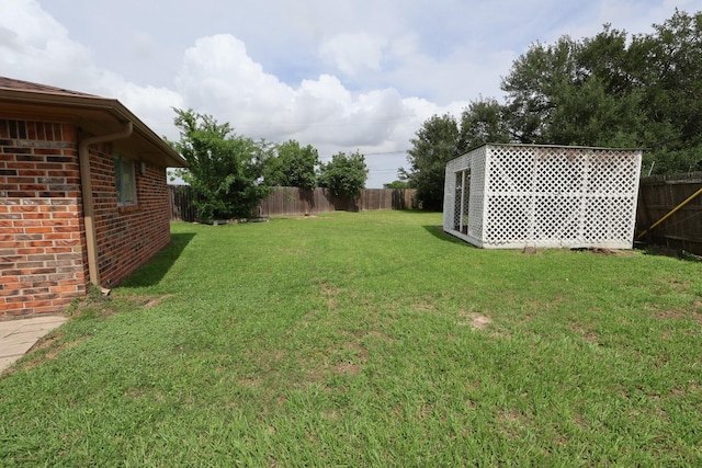1217 E Brown Ln, Deer Park, TX 77536 - view of yard