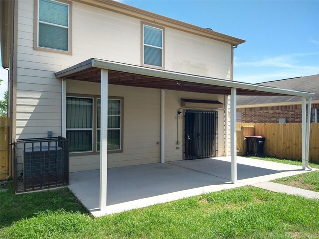 811 Sweet Flower Dr, Houston, TX 77073 - rear view of property featuring a patio