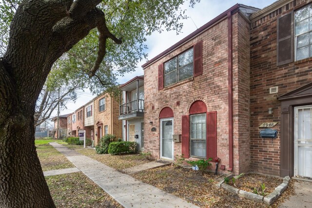 7950 Grove Ridge Dr, Houston, TX 77061 - photo 2