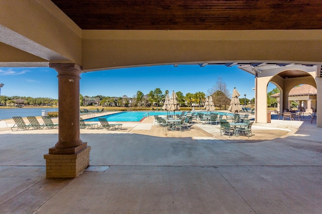 5514 Chase Hbr, Houston, TX 77041 - view of patio / terrace featuring a community pool
