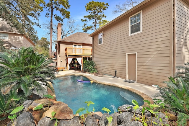 5503 Pebble Springs Dr, Houston, TX 77066 - outdoor pool with a patio area