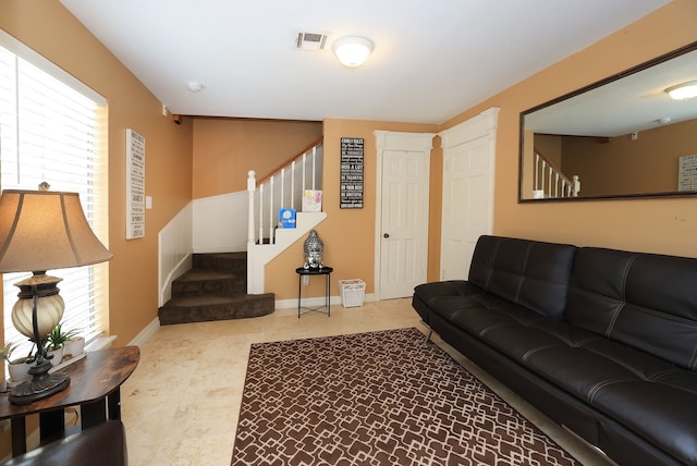 5503 Pebble Springs Dr, Houston, TX 77066 - living area with stairway and baseboards