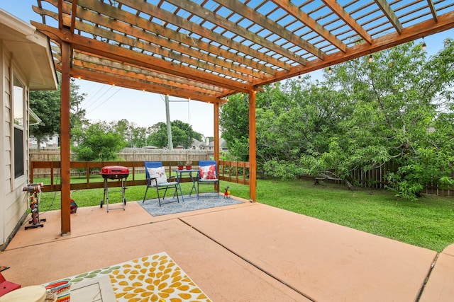 view of patio with a pergola and a fenced backyard