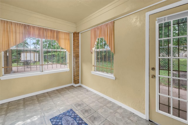6803 Lakemont Dr, Houston, TX 77050 - view of unfurnished sunroom