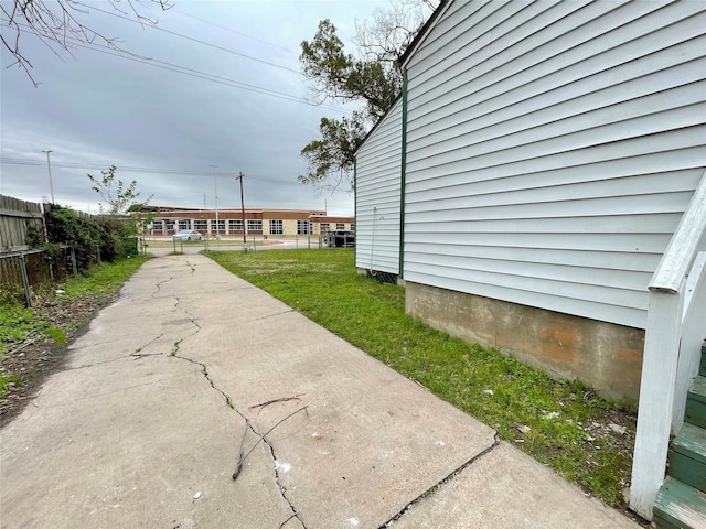1827 Neuman St, La Marque, TX 77568 - exterior space featuring fence