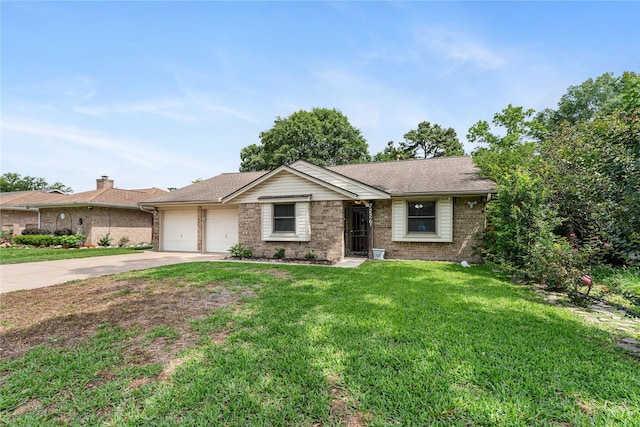 7226 Brook Stone Dr, Houston, TX 77040 - single story home featuring brick siding, driveway, a front yard, and a garage