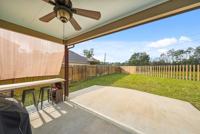 1202 Casal Springs Ct, Crosby, TX 77532 - view of patio / terrace featuring ceiling fan and a fenced backyard