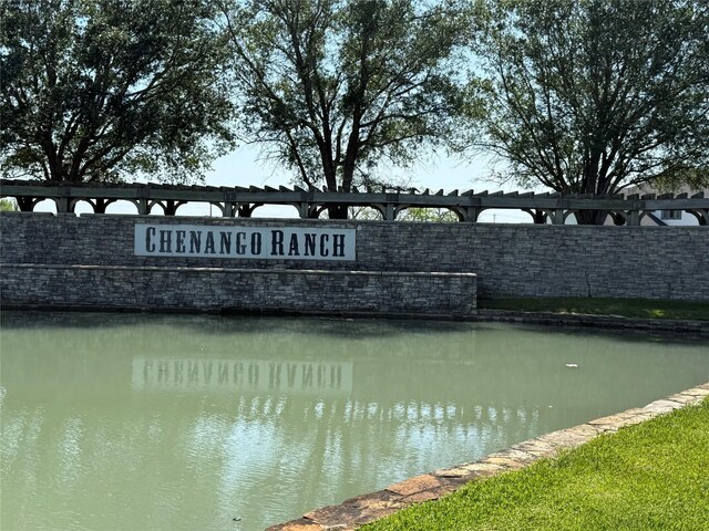 21910 Chenango Lake Dr, Angleton, TX 77515