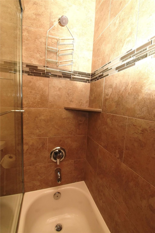 3804 Lovejoy St, Houston, TX 77003 - bathroom with shower / bathtub combination