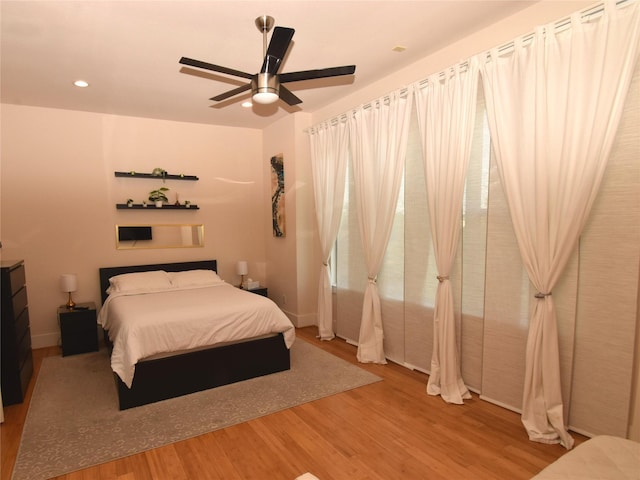3804 Lovejoy St, Houston, TX 77003 - bedroom featuring recessed lighting, a ceiling fan, and wood finished floors