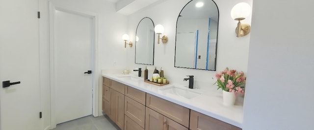 7619 Apache Plume Dr, Houston, TX 77071 - full bath featuring double vanity and tile patterned floors