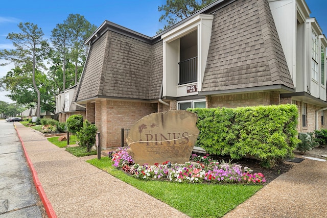 12633 Memorial Dr Unit 83, Houston, TX 77024 - view of community / neighborhood sign