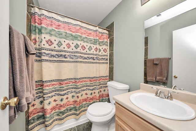 full bath featuring vanity, shower / tub combo, visible vents, and toilet