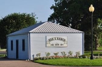 484 Pony Trl, Angleton, TX 77515