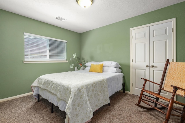 4407 Iron Creek Ct, Fresno, TX 77545 - carpeted bedroom with baseboards
