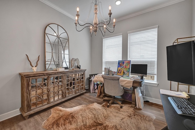 home office featuring crown molding, a wealth of natural light, a chandelier, and baseboards