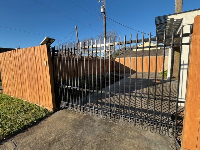 4701 Avenue N 1/2 Ave N 1/2, Galveston, TX 77551 - view of gate with fence