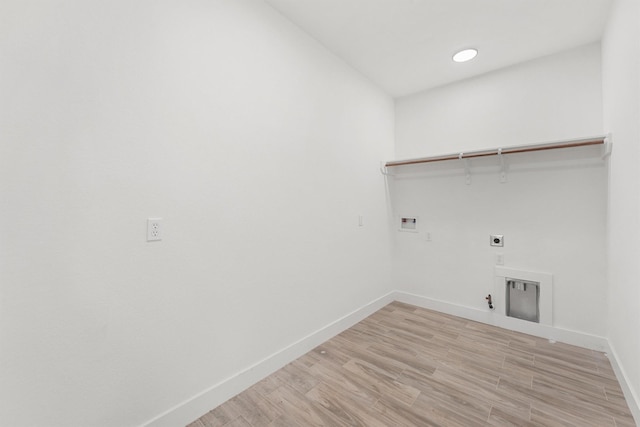679 Rd 66111, Dayton, TX 77535 - clothes washing area featuring laundry area, washer hookup, hookup for an electric dryer, hookup for a gas dryer, and baseboards
