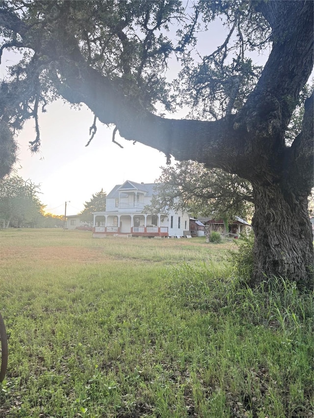 6346 Sand Rock Ln, Grange, TX 78945 - view of yard