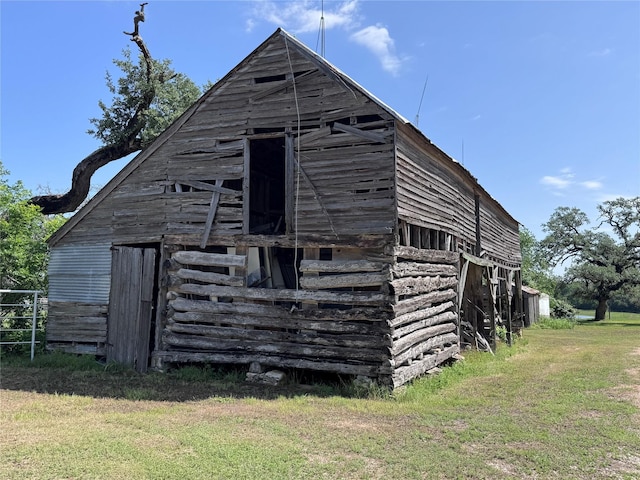 6346 Sand Rock Ln, Grange, TX 78945 - view of barn with a yard