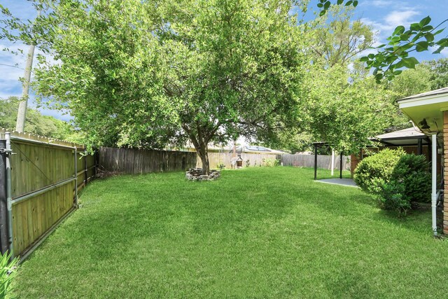 view of yard