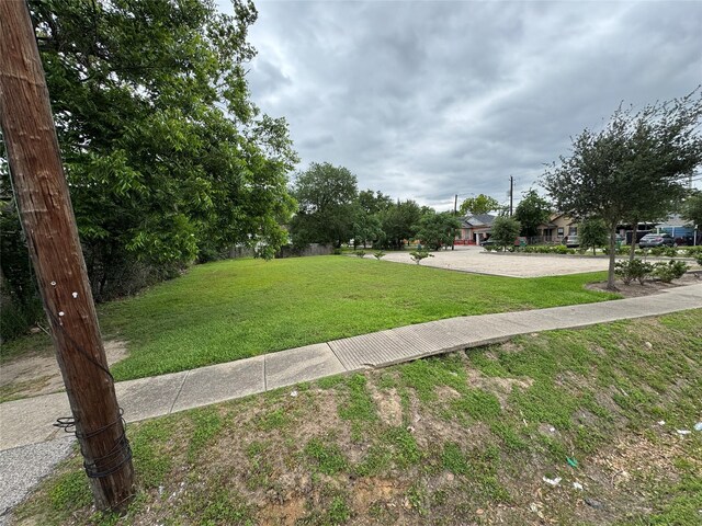 1606 Terry St, Houston, TX 77009 - photo 12