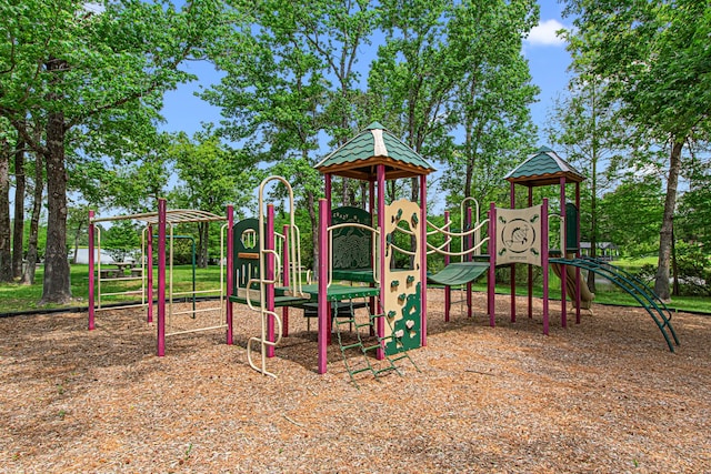 6811 S Trace Dr, Magnolia, TX 77354 - view of community playground